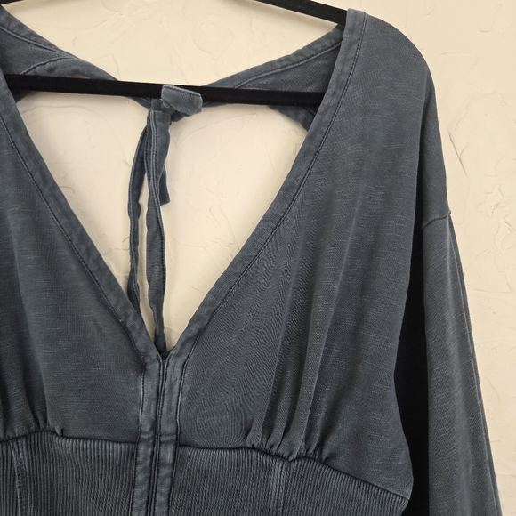 Anthro PILCRO Open Back Blue Long Sleeve Sweatshirt Crop Top, XL - Picture 5 of 11